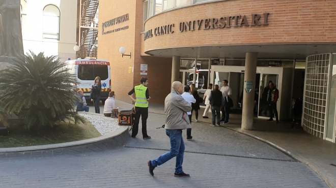 Imágenes del Hospital Clínico, donde Kike Mateu estuvo ingresado por coronavirus.