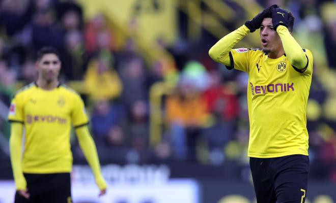 Jadon Sancho se lamenta durante un partido con el Borussia Dortmund (Foto: EFE).