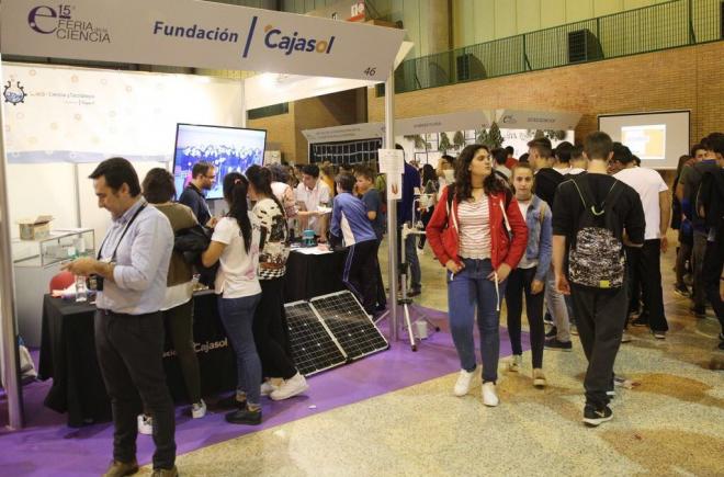 La Fundación Cajasol, en la XVII edición de la Feria de la Ciencia en Sevilla (Foto: Fundación C