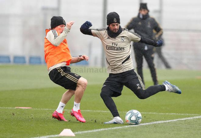 Isco y Modric durante el entrenamiento (Foto: RMCF).
