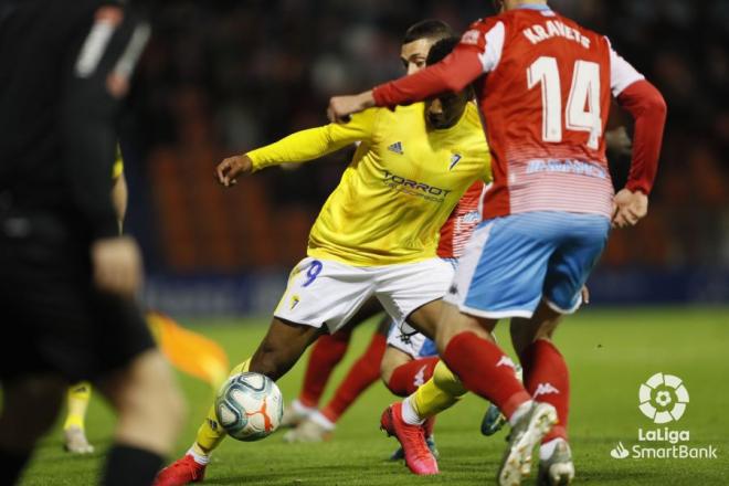 El Choco Lozano, durante el Lugo-Cádiz (Foto: LaLiga).