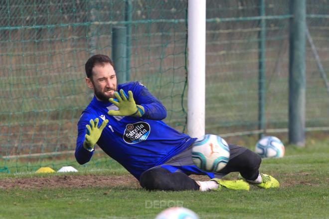 Dani Giménz, en un entrenamiento con el Dépor.