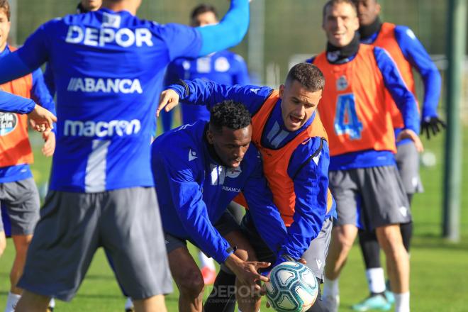 Entrenamiento del Deportivo en Abegondo (Foto:RCD)