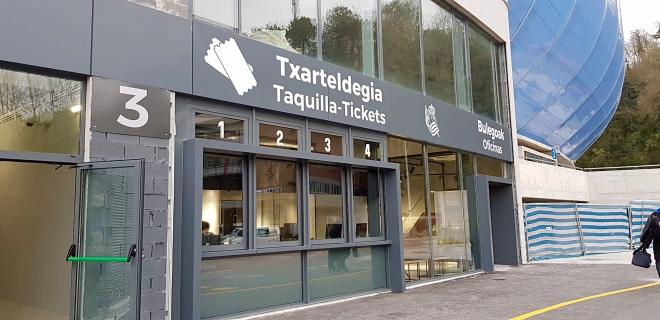 El Reale Arena abrirá sus puertas a los aficionados para el duelo ante el Napolés (Foto: DMQ Gipuzkoa).