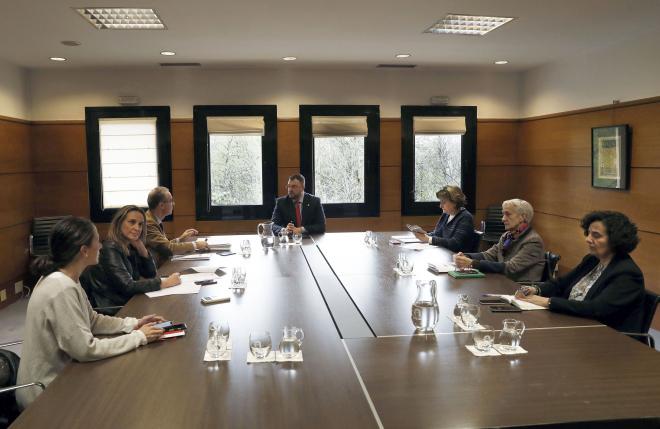 El Gobierno de Asturias, en reunión extraordinaria (Foto: @GobAsturias).