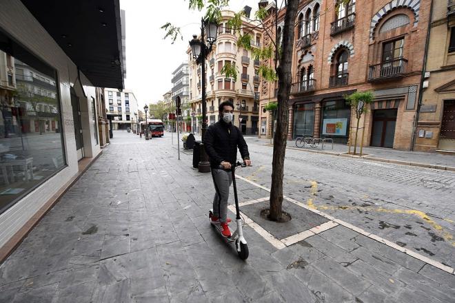 Sevilla, vacía en pleno estado de alarma por el coronavirus (Foto: Kiko Hurtado).