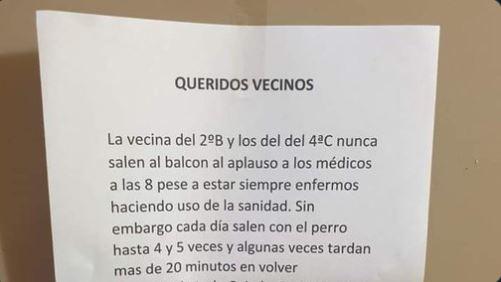 El aviso en una comunidad de vecinos de Oviedo.