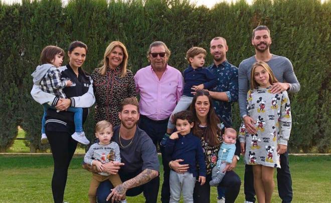 Sergio Ramos y su familia: Pilar Rubio, sus hijos, sus padres, hermanos...
