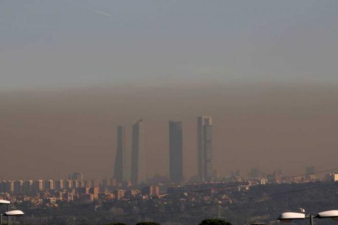 Contaminación en el cielo de Madrid.
