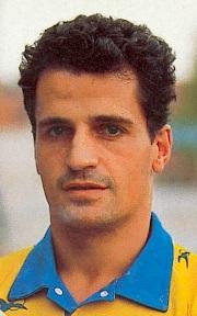 Este viernes ha fallecido en Valencia José Vicente Cuxart, exjugador del Valencia CF en los 80 y e