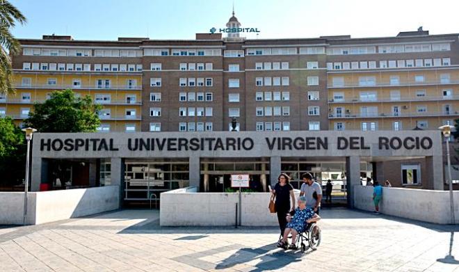 Hospital Virgen del Rocío, pionero en la lucha contra el coronavirus (Foto: EFE).