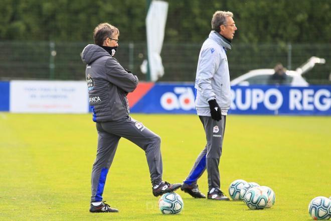 Fernando Vázquez junto a Franganillo en la Ciudad Deportiva de Abegondo (Foto: RCD).