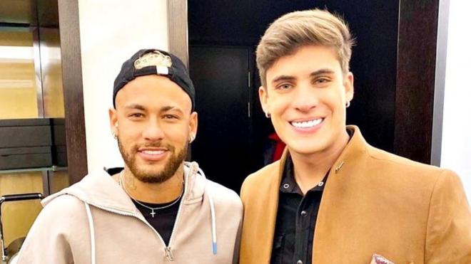 Neymar Jr. y Tiago Ramos posan en redes sociales.