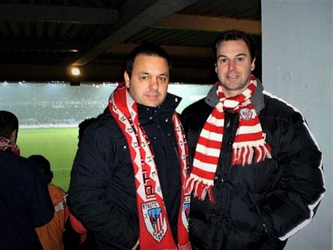Juan Garay, junto a Asís Martín, en un partido europeo del Athletic Club jugado en Viena.