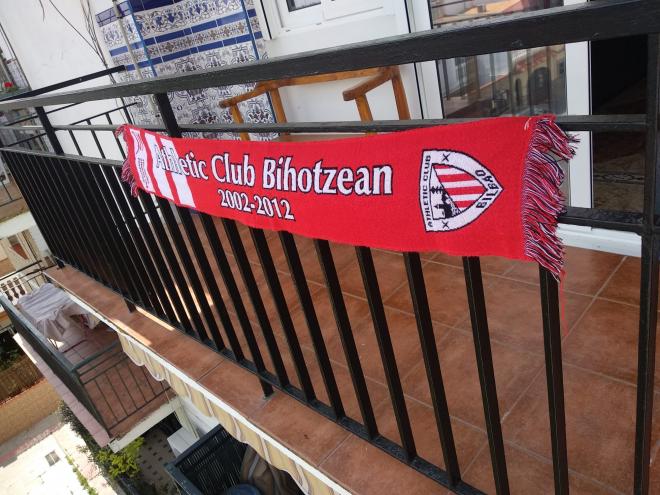 La vida del Athletic ha sido vivida en los balcones.
