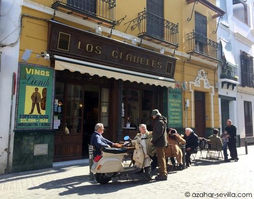 Los Claveles, Bar de Sevilla.