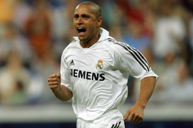 Roberto Carlos en su etapa como jugador del Real Madrid.