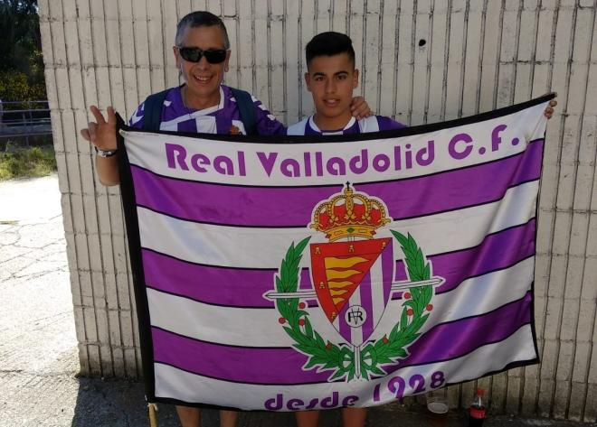 José Manuel, con su sobrino Jorge, en los alrededores del José Zorrilla.