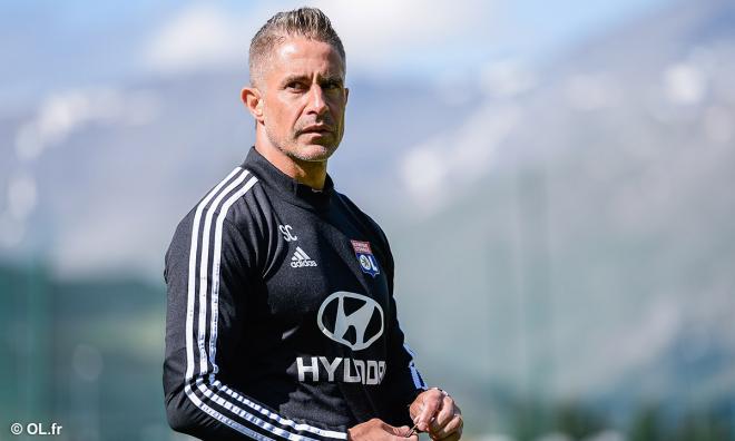 Sylvinho, en su etapa como entrenador del Lyon.