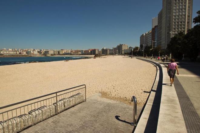 Arenal de Riazor y paseo marítimo (Foto: Concello de A Coruña)