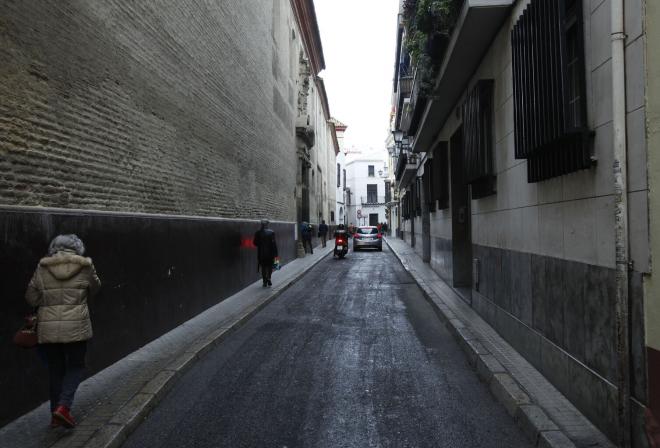 Calle Águilas de Sevilla (foto: Kiko Hurtado).