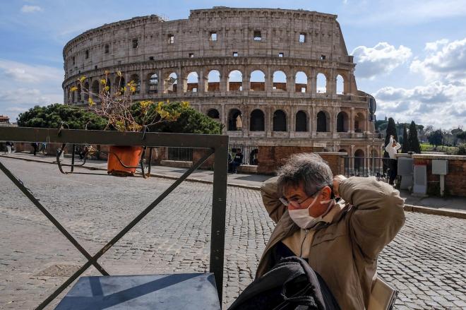 El Coliseo de Roma, durante la crisis del coronavirus.