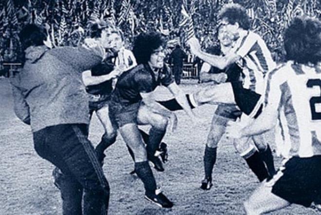Goiko responde a las agresiones de Maradona en la final de Copa de 1984.