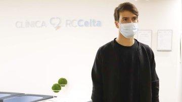 Denis Suárez, en la clínica RC Celta para realizarse las pruebas del coronavirus (RC Celta)