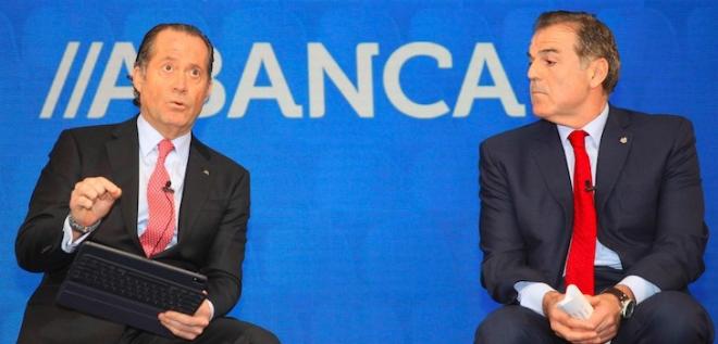 Juan Carlos Escotet, presidente de Abanca y Fernando Vidal, expresidente del Deportivo (Foto: RCD).