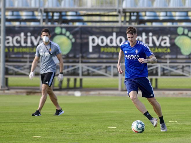 Vigaray en un entrenamiento (Foto: Tino GIl/Real Zaragoza). 