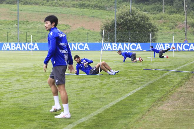 Primer entrenamiento del Dépor en Abegondo tras el parón.