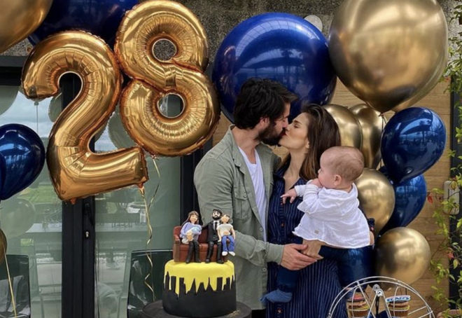 Isco, Sara Sálamo y su hijo Theo en el 28 cumpleaños del jugador del Real Madrid (Foto: Instagram
