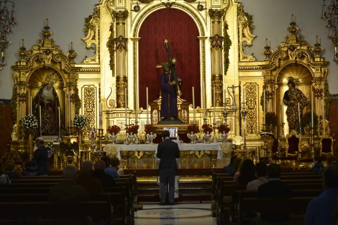 Imagen del interior de la Basílica del Gran Poder (foto: Kiko Hurtado).