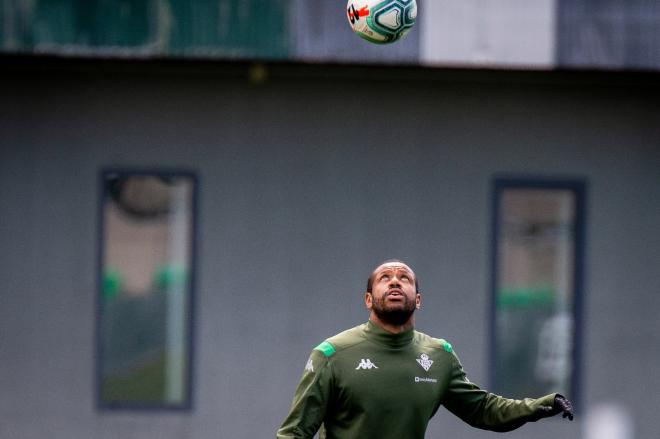 Sidnei, en el entrenamiento (Foto: LaLiga).