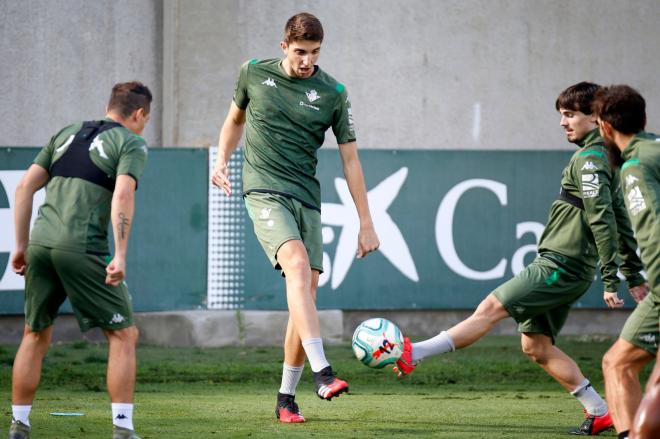 Edgar González en un entrenamiento junto con Rodri (foto: LaLiga).