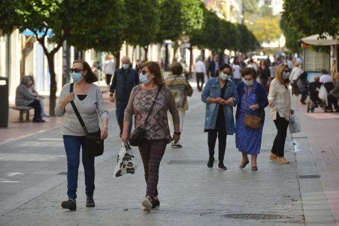 Imagen de las calles de Sevilla (foto: Kiko Hurtado).