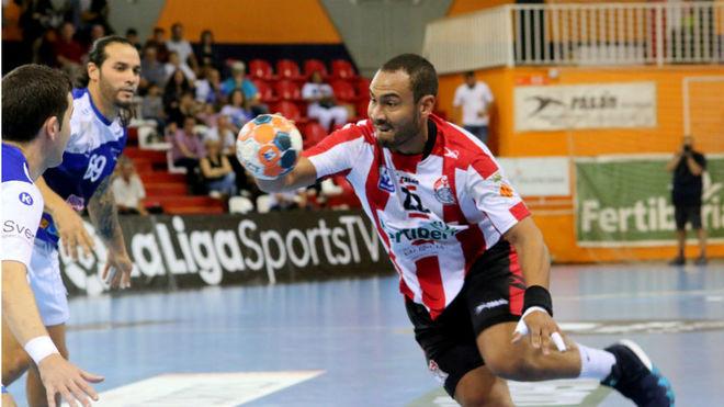 Dija, del Balonmano Puerto Sagunto