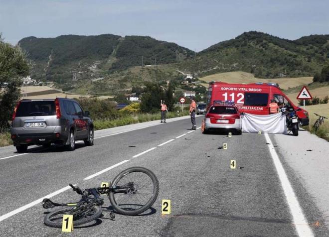 Accidente de ciclistas en la fase 1