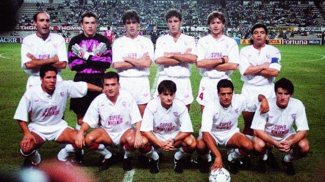 Once del Sevilla en la época de Maradona.