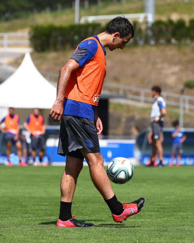 Mikel Oyarzabal, en un entrenamiento en Zubieta (Foto: Real Sociedad).