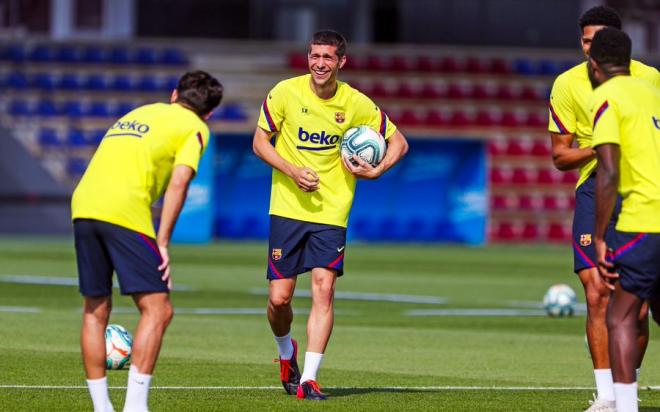 Sergi Roberto, en un entrenamiento del Barcelona (Foto: FCB).