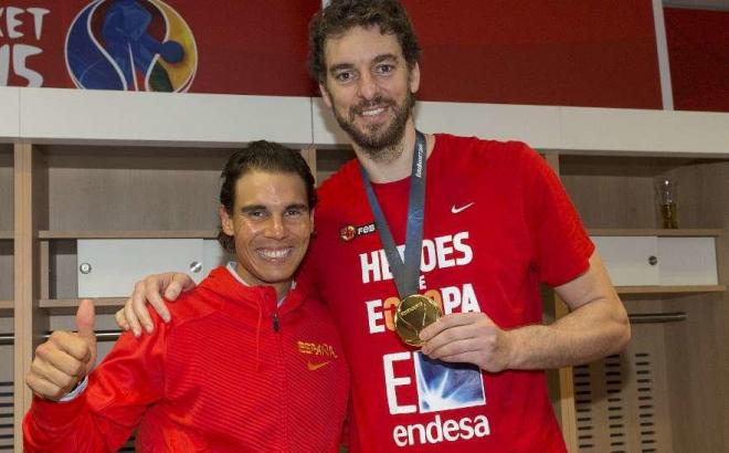 Rafa Nadal y Pau Gasol, en el EuroBasket.