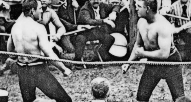 En 1889 Sullivan cierra el ciclo derrotando a Kilrain en 75 asaltos.