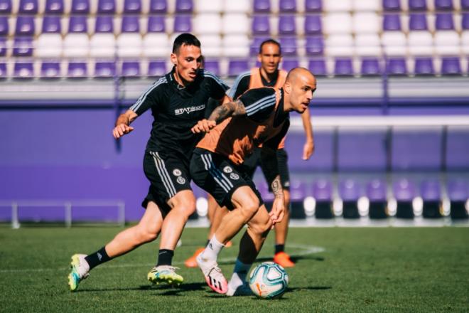 Sandro Ramírez y Fede San Emeterio, en un entrenamiento de la pasada semana (Foto: Real Valladolid).