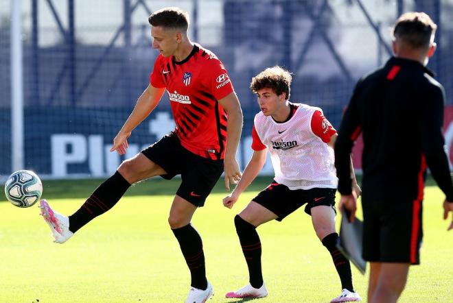 Saponjic, en una sesión del Atlético (Foto: ATM).