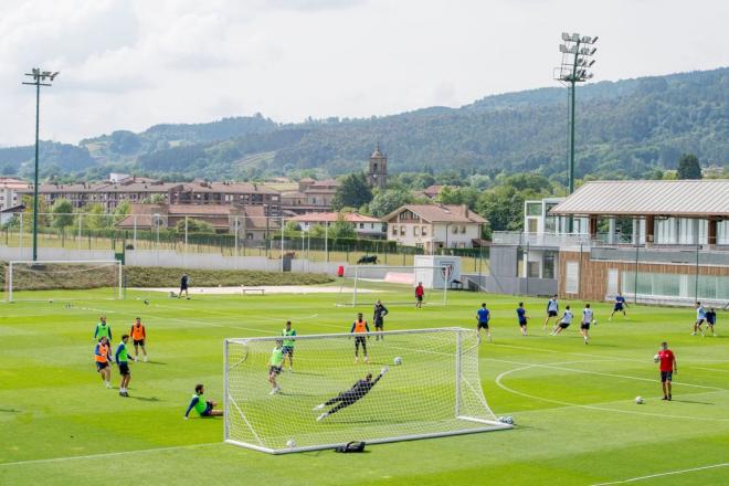 Los de Gaizka Garitano continúan su trabajo en Lezama (Foto: Athletic Club).