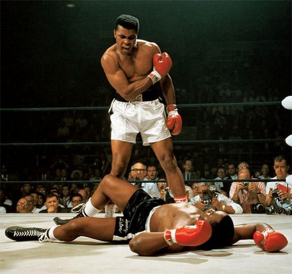 La mítica fotografía del Muhammad Ali vs Sonny Liston de Neil Leifer (Sports Illustrated)
