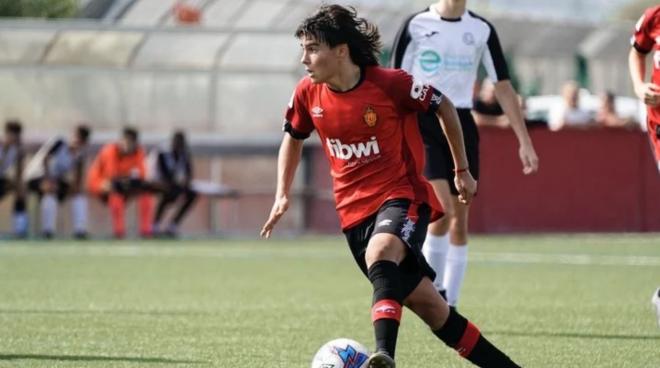 Luka Romero, en un partido en las categorías inferiores del Mallorca.