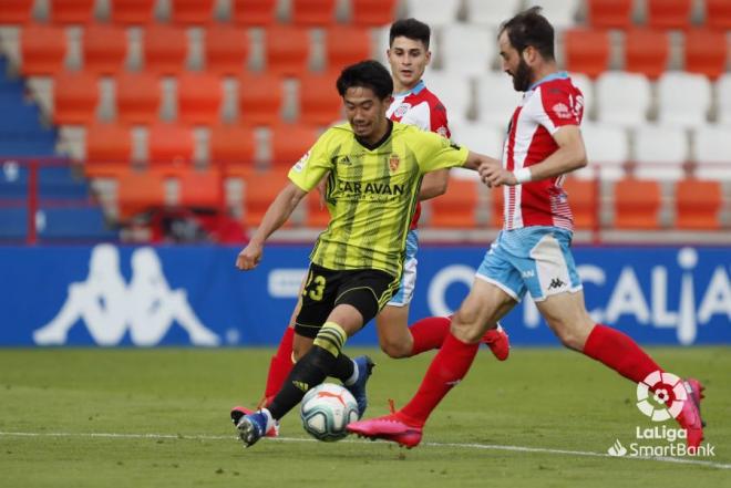 Kagawa, durante el Lugo-Zaragoza (Foto: LaLiga).