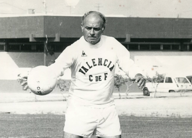 Alfredo Di Stéfano fue el entrenador del descenso (Foto: Valencia CF)